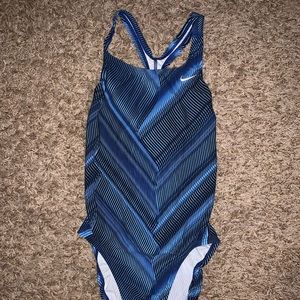NWOT Nike One Piece Swimsuit